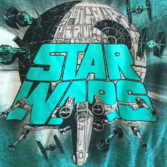 Star Wars Other - STAR WARS Green T Shirt. Boys. Size Small.